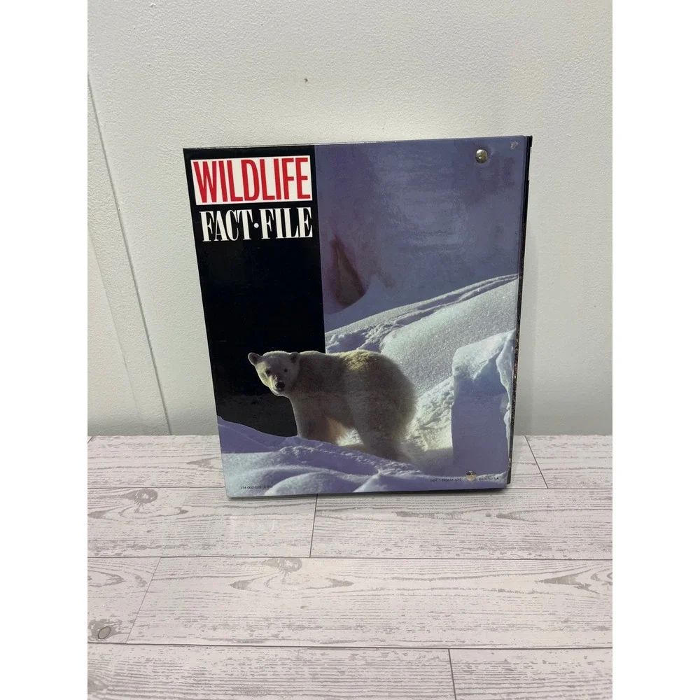 1992 Wildlife Fact-File Binder & Cards Group 1 Mammals INCOMPLETE Over 40 cards